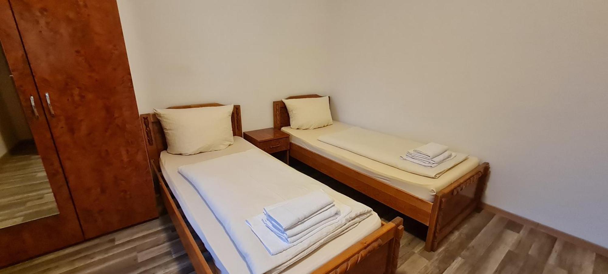 Schoene Hostel Mit Eigene Parking Netflix Youtube Nuremberg Exterior photo